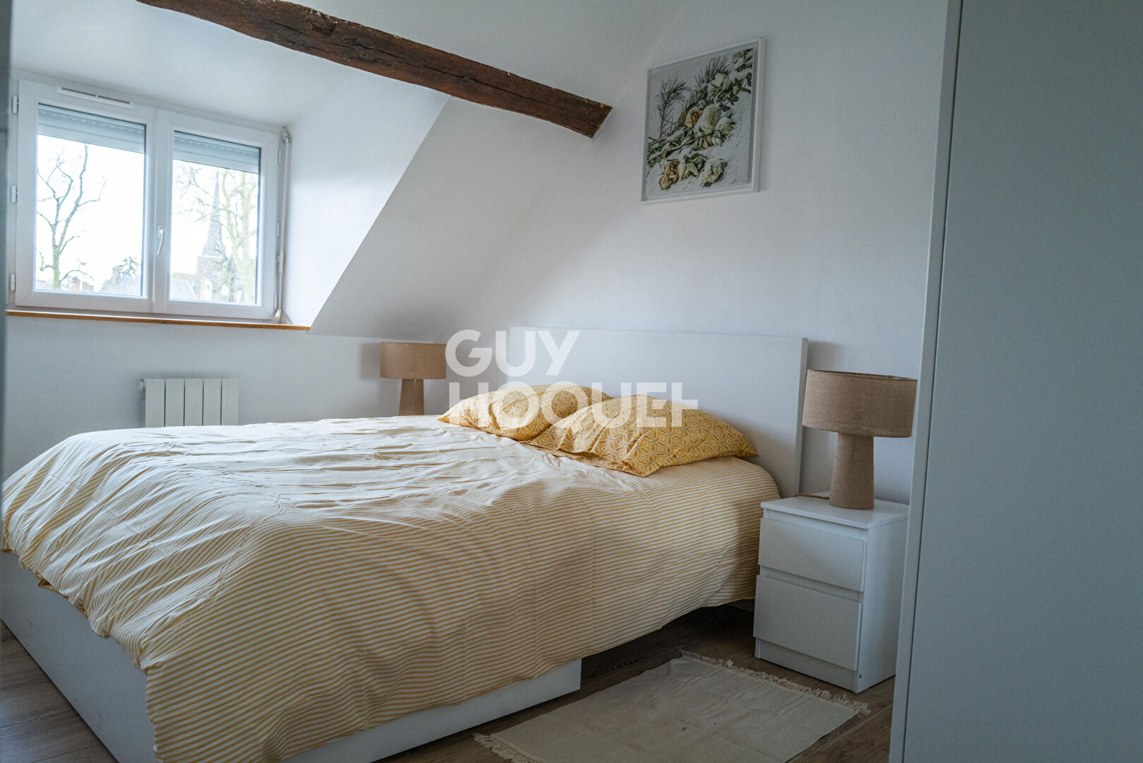 centre ville VERNEUIL , duplex meublé 2 chambres