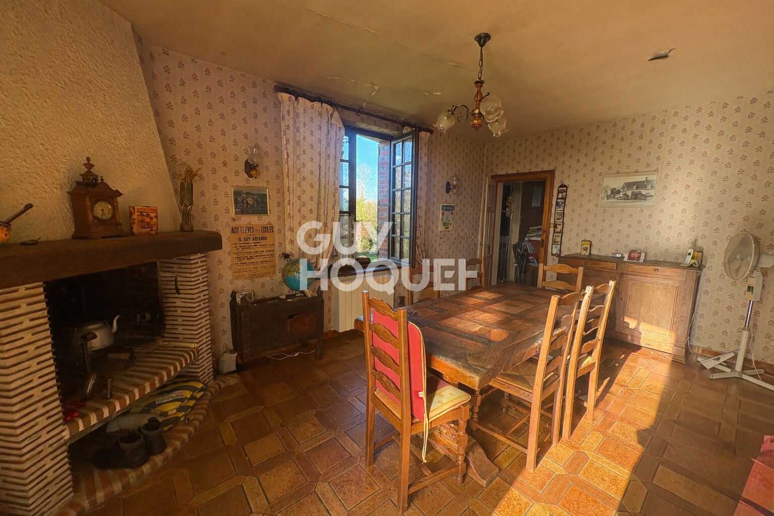 2,5 KMS de BRETEUIL - Maison ancienne