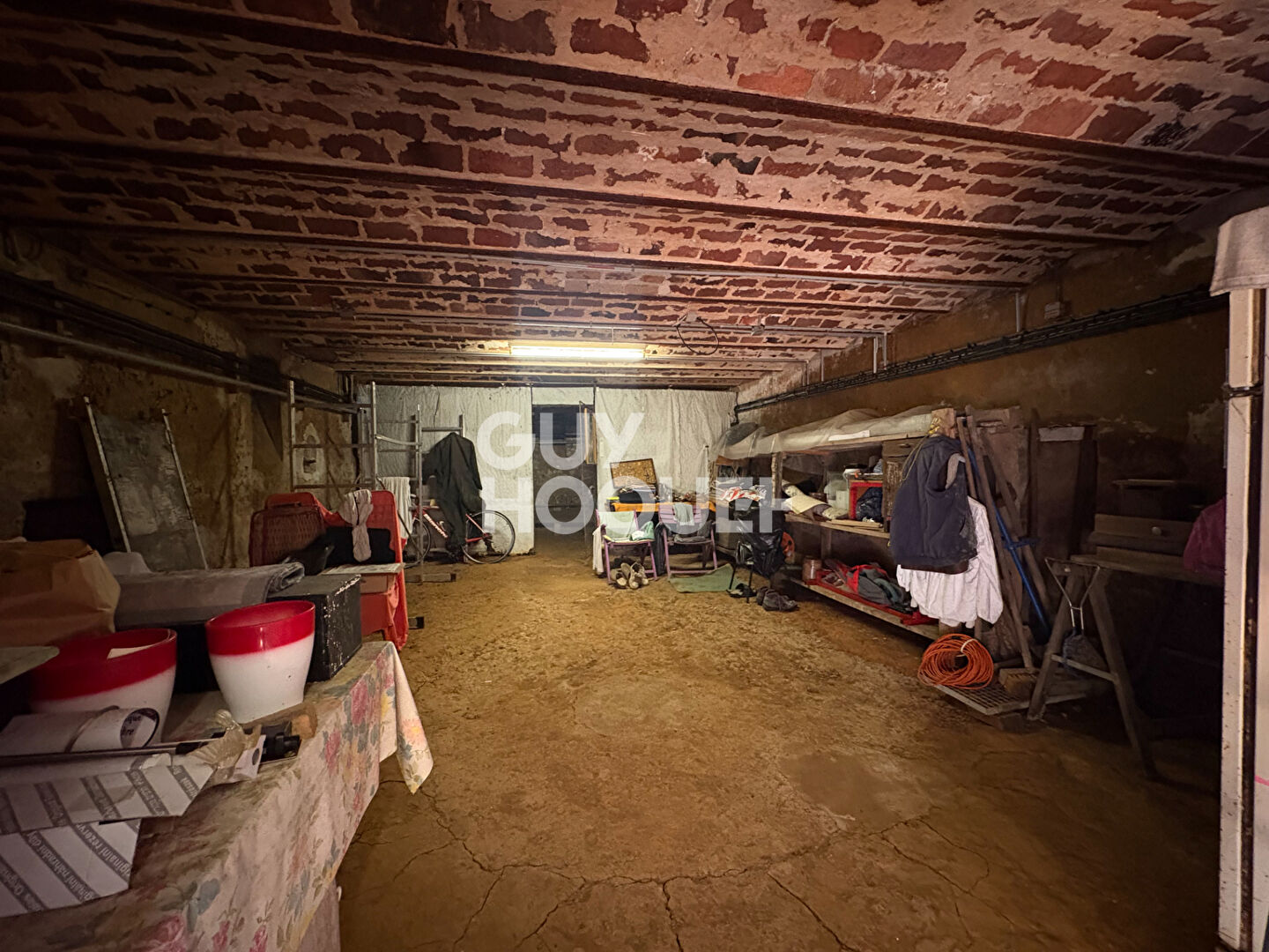 2,5 KMS de BRETEUIL - Maison ancienne