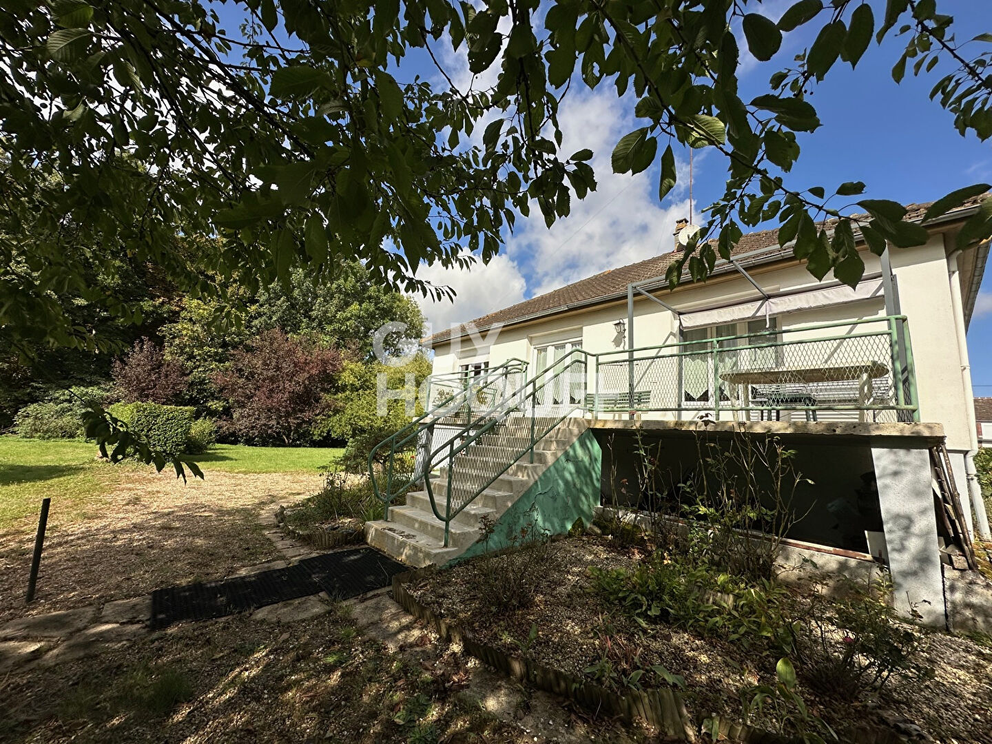 EXCLUSIVITÉ. CENTRE VILLE VERNEUIL