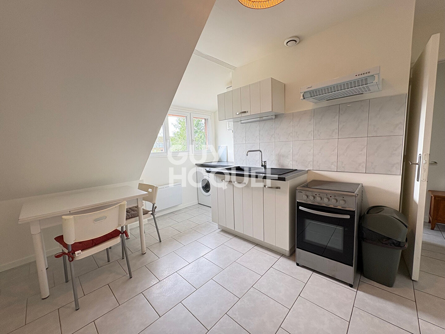 centre ville VERNEUIL  - Appartement 36m² meublé 