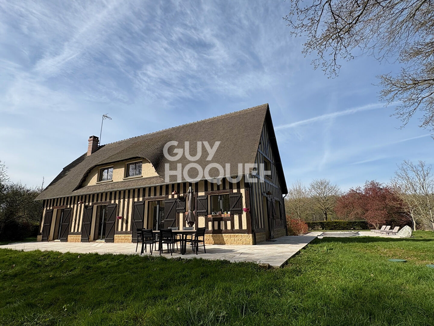 Villa Pullay 6 pièce(s) 185m²