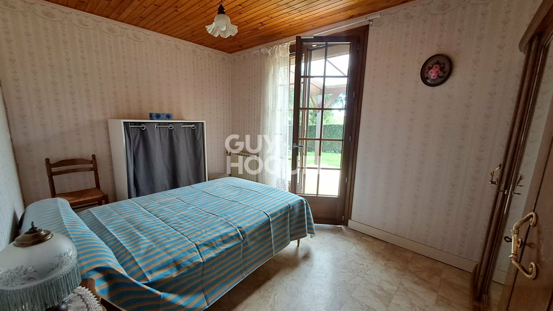 RUGLES - Maison familiale avec sous-sol complet - 4 chambres