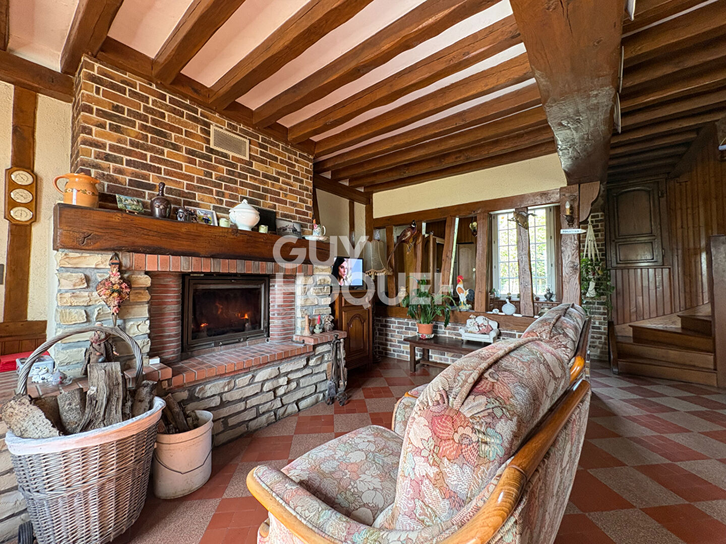 20 minutes de BRETEUIL, Proche RUGLES - Ensemble immobilier