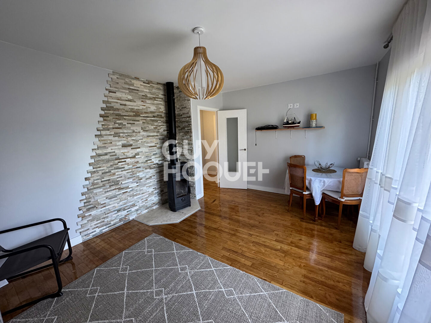 Maison avec grand terrain - BOURTH
