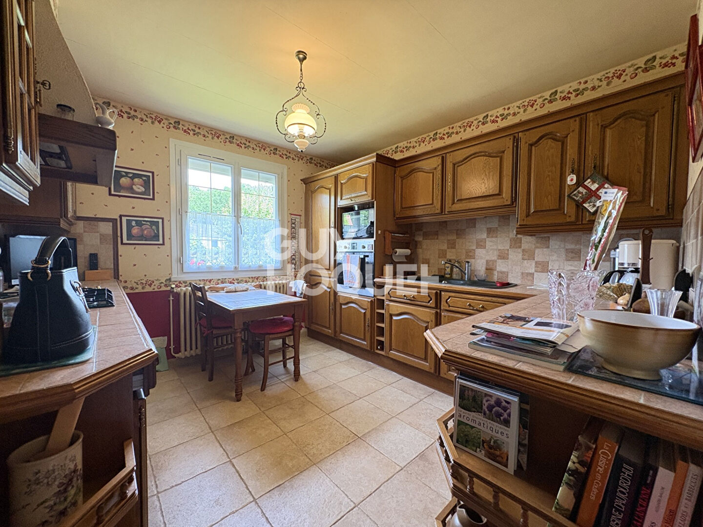 Maison Rueil La Gadeliere 6 pièce(s) 117.64 m2
