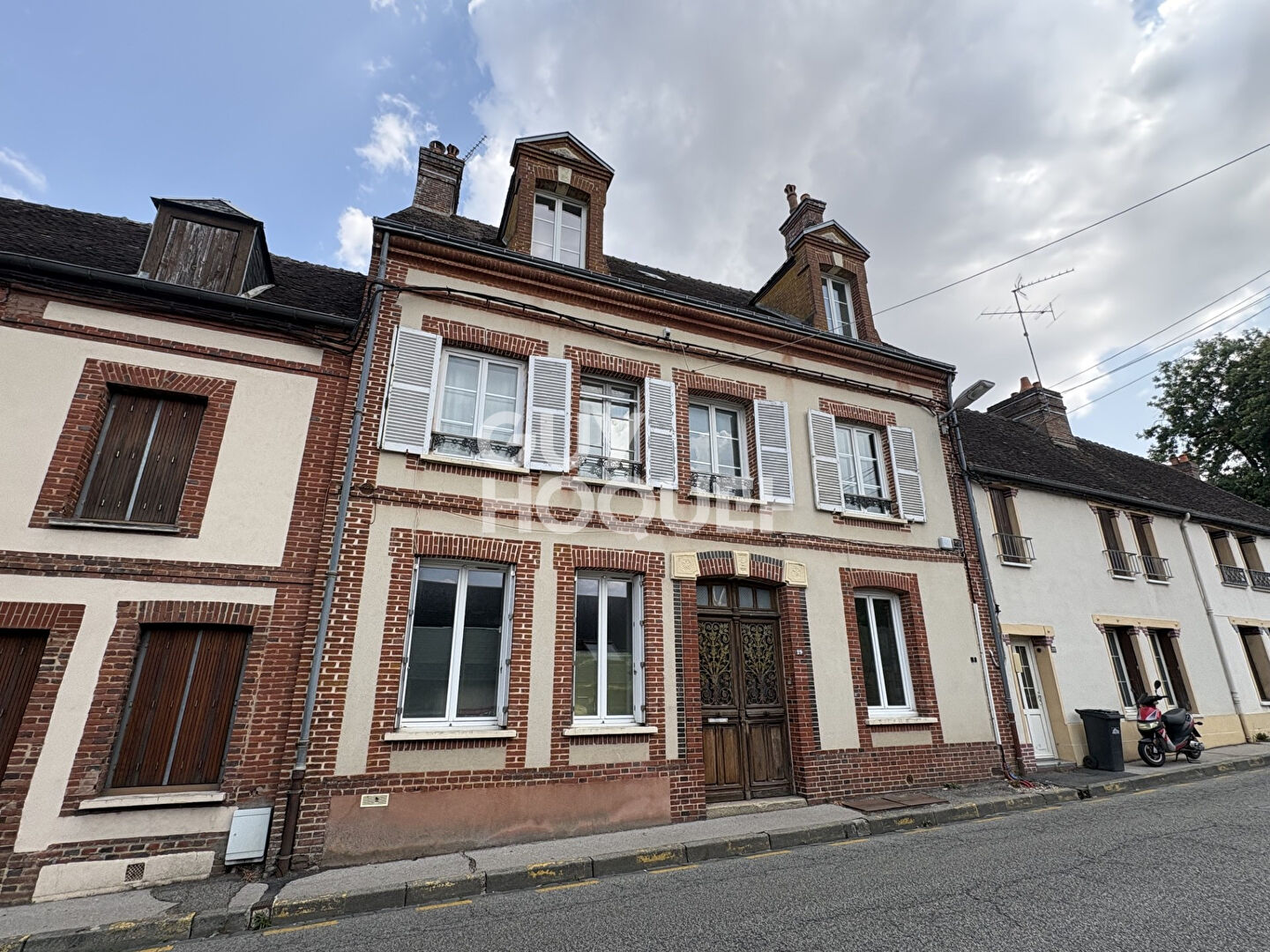 Maison 9 pièces 188 m² · à Rugles · 188 m² · 296 800 €