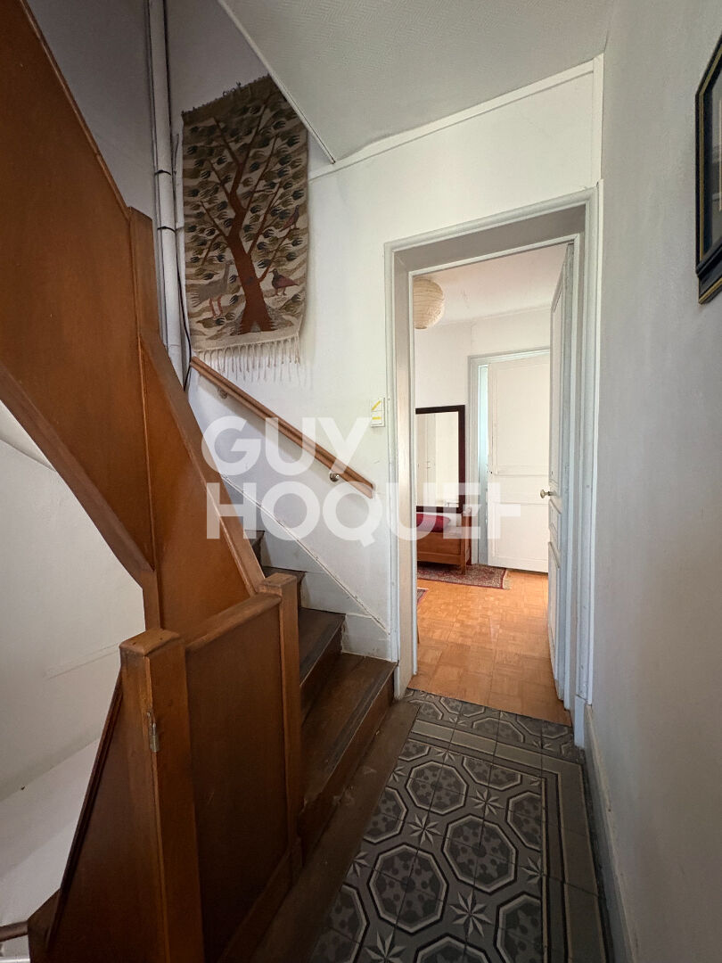 Maison Rugles 9 pièce(s) 226.82m2