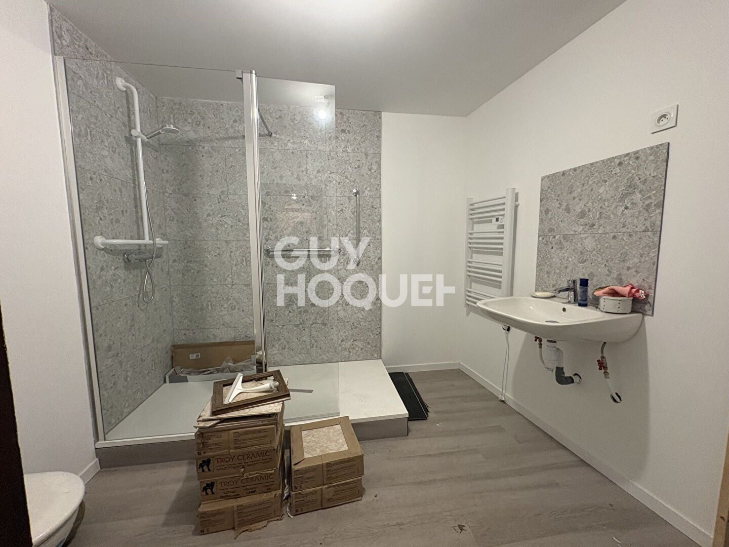 Maison La Ferte Vidame 6 pièce(s) 240 m2