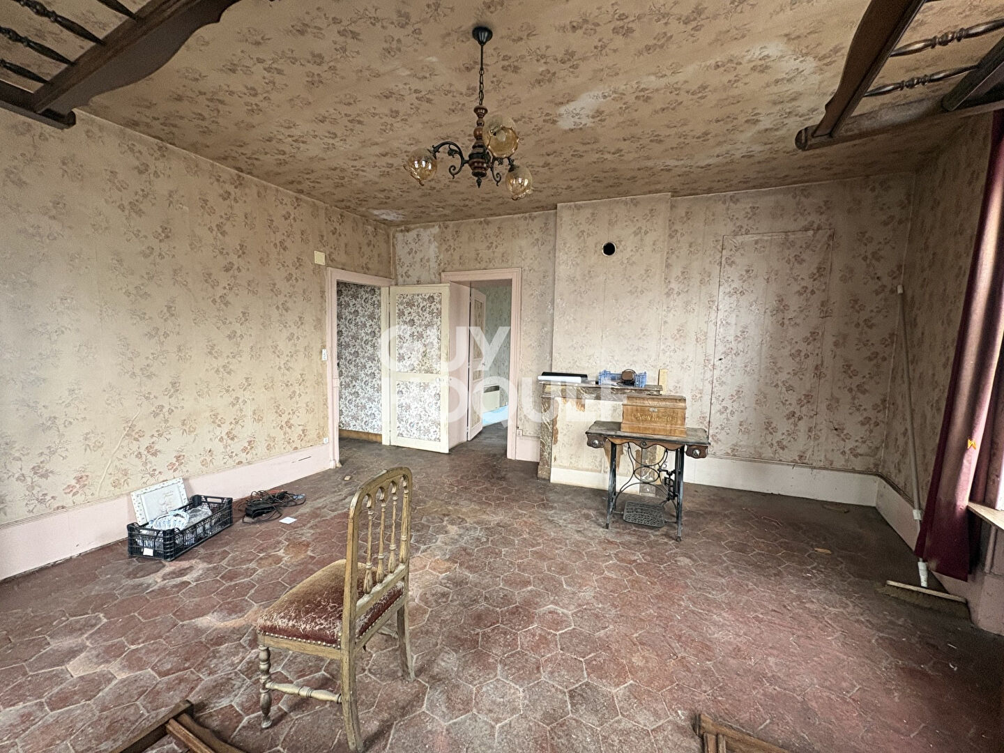 Maison La Ferte Vidame 6 pièce(s) 240 m2
