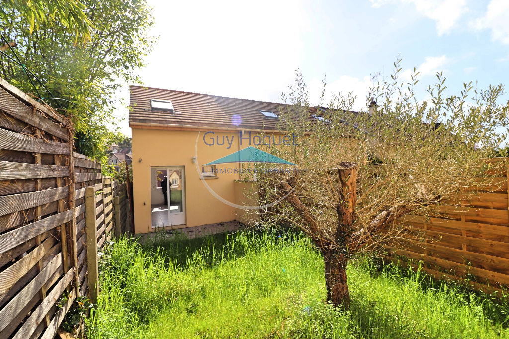 À vendre à TRIEL SUR SEINE (78510), maison d'une surface habitable de 52 m².