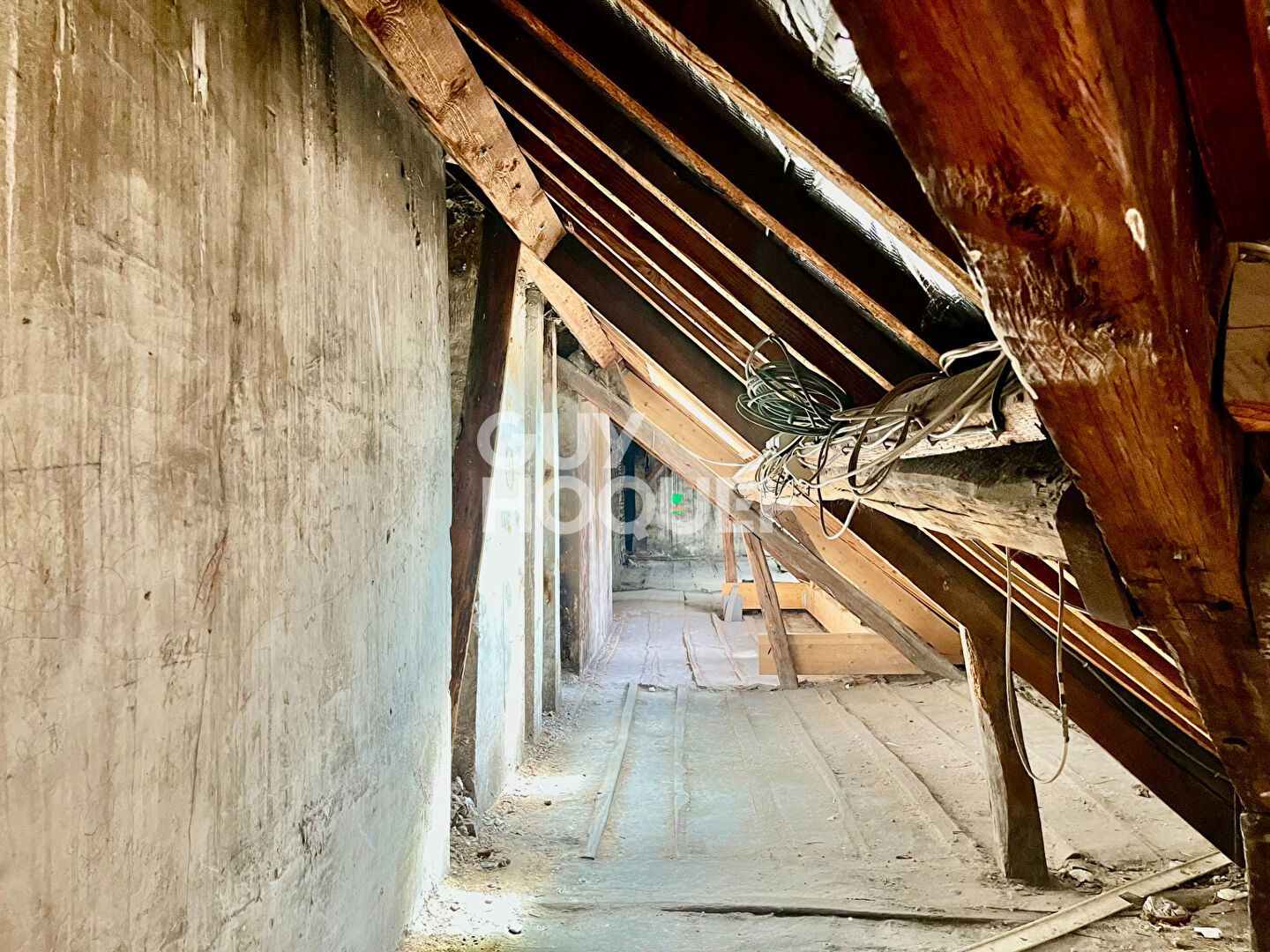 Versailles Saint Louis - Appartement 78.61 m2  rare et atypique