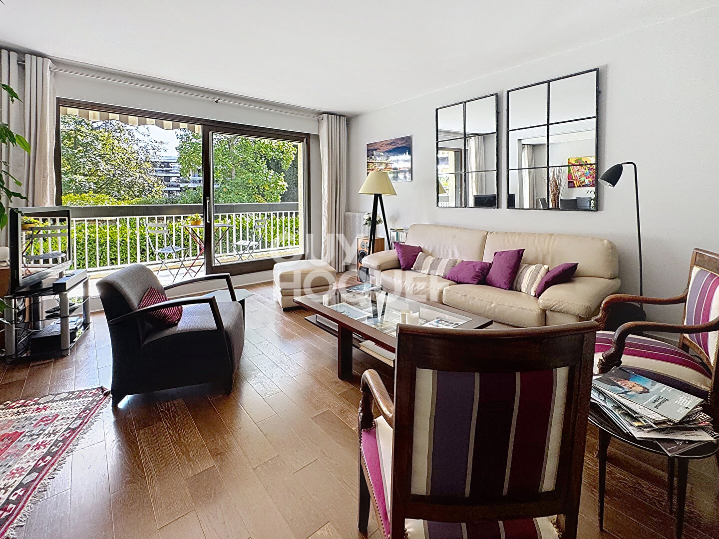 À VENDRE  Appartement familial 6 pièces - Résidence calme et sécurisée