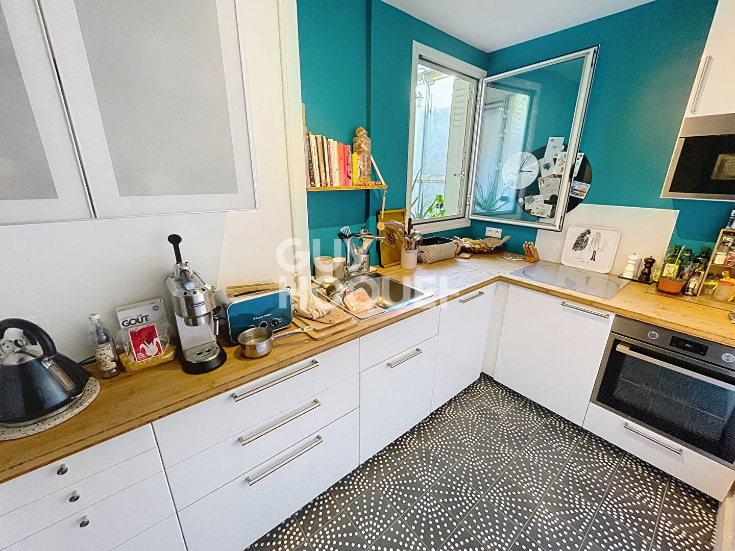 Versailles Mairie Exclusivité 3 pièces avec balcon