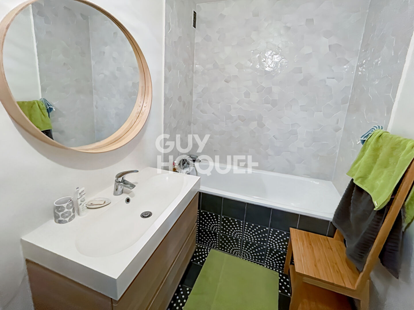 Versailles Mairie Exclusivité 3 pièces avec balcon