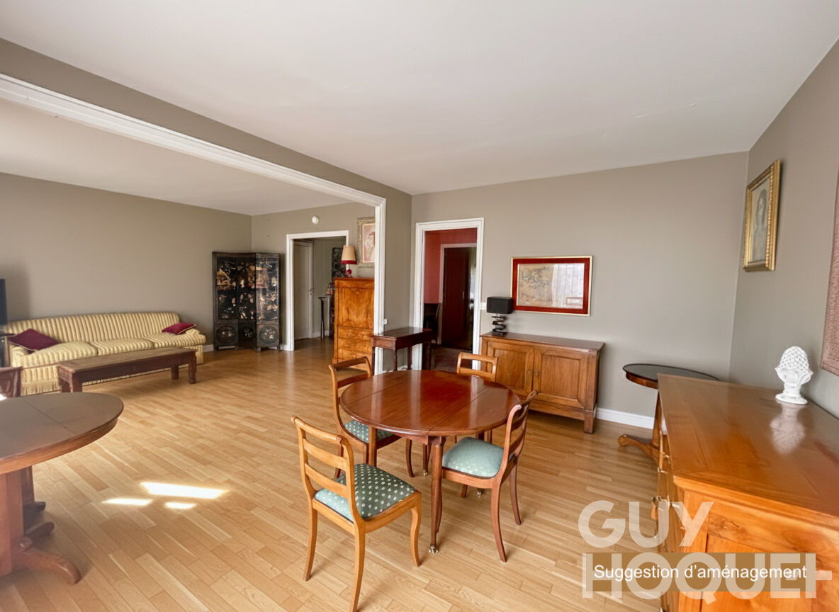 Appartement familial Versailles 5 pièce(s) 137.62 m2