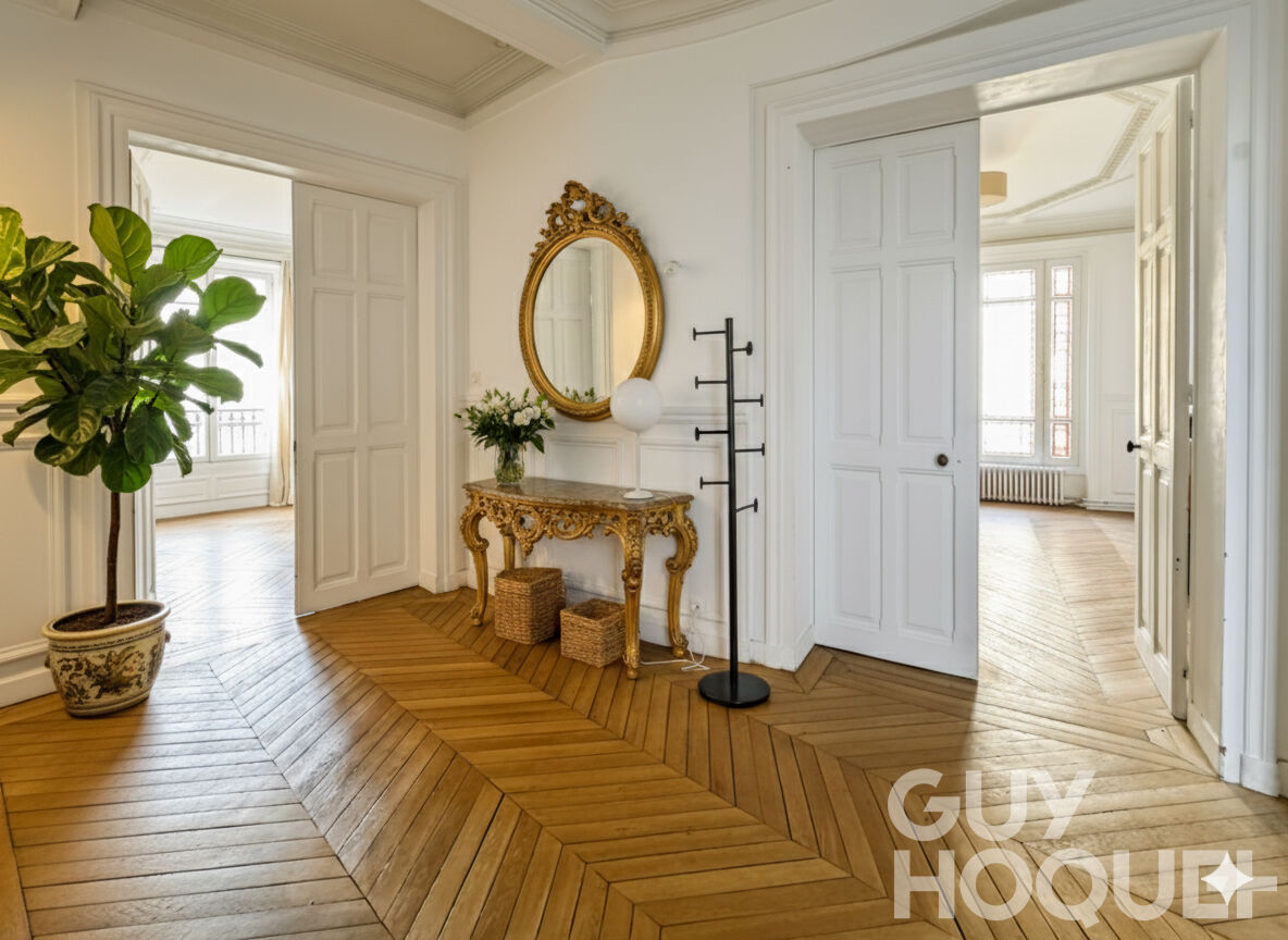 Appartement Versailles Notre-Dame 5 pièce(s) 135 m2