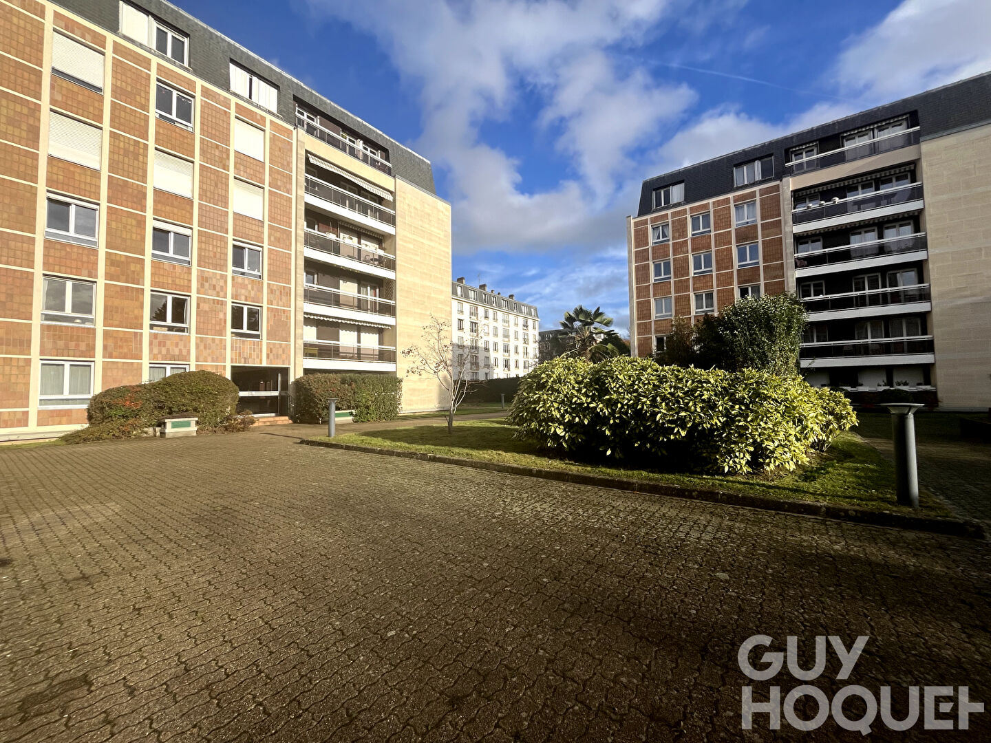 Appartement familiale 5 pièces 98 m² à fort potentiel