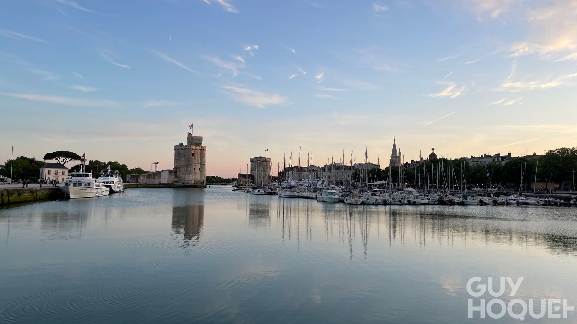 Studio hyper-centre La Rochelle,  À 100 m de la place de Verdun