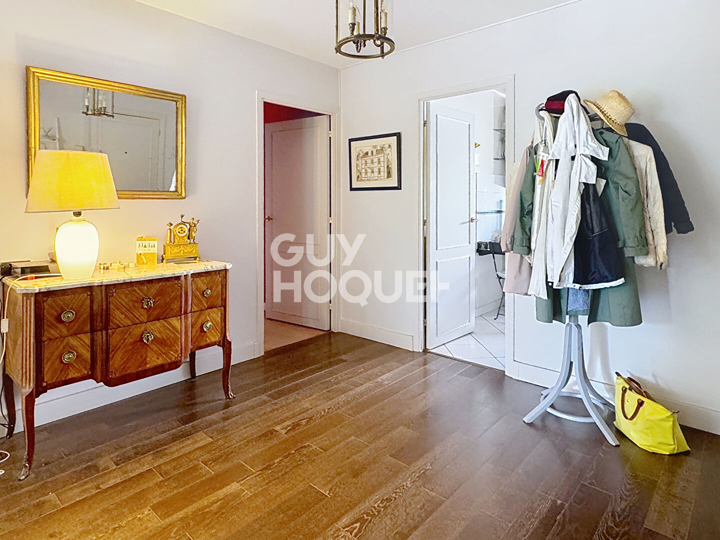 À VENDRE  Appartement familial 6 pièces - Résidence calme et verdoyante