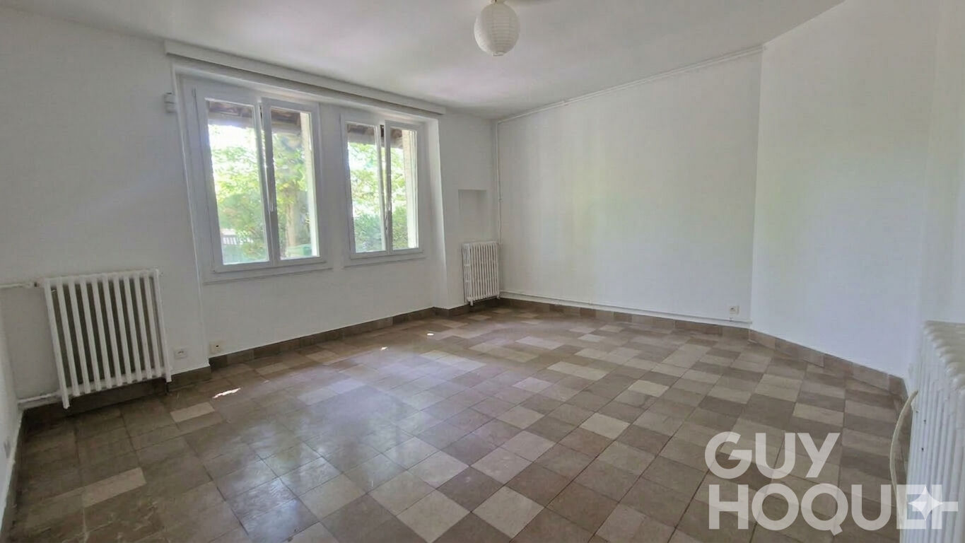 Maison familiale avec grand jardin, 3 chambres, 2 parkings