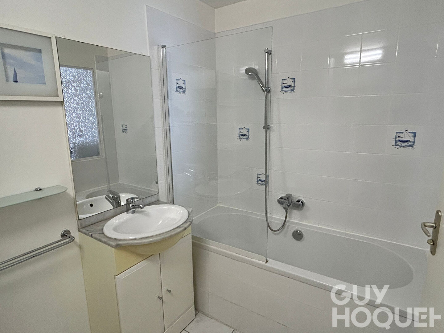 Deux pièces au calme hyper-centre de La Rochelle, à deux pas du Vieux-Port