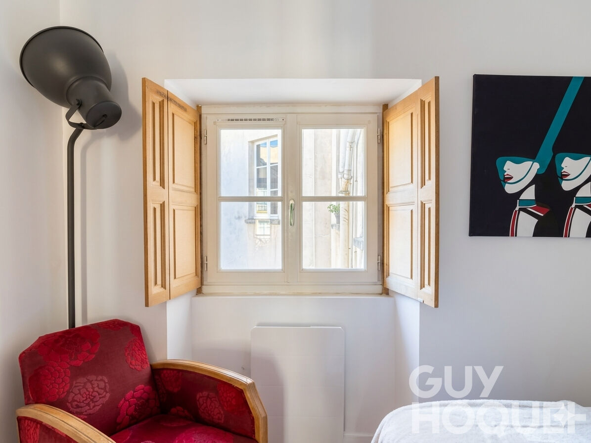 Versailles Notre-Dame Duplex de charme rénové avec mezzanine  73 m² au sol/43 m² Carrez