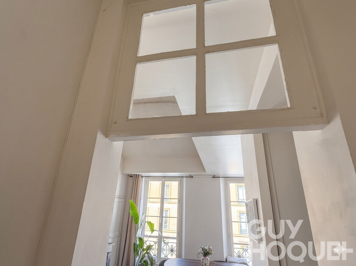 Versailles Notre-Dame Duplex de charme rénové avec mezzanine  73 m² au sol/43 m² Carrez