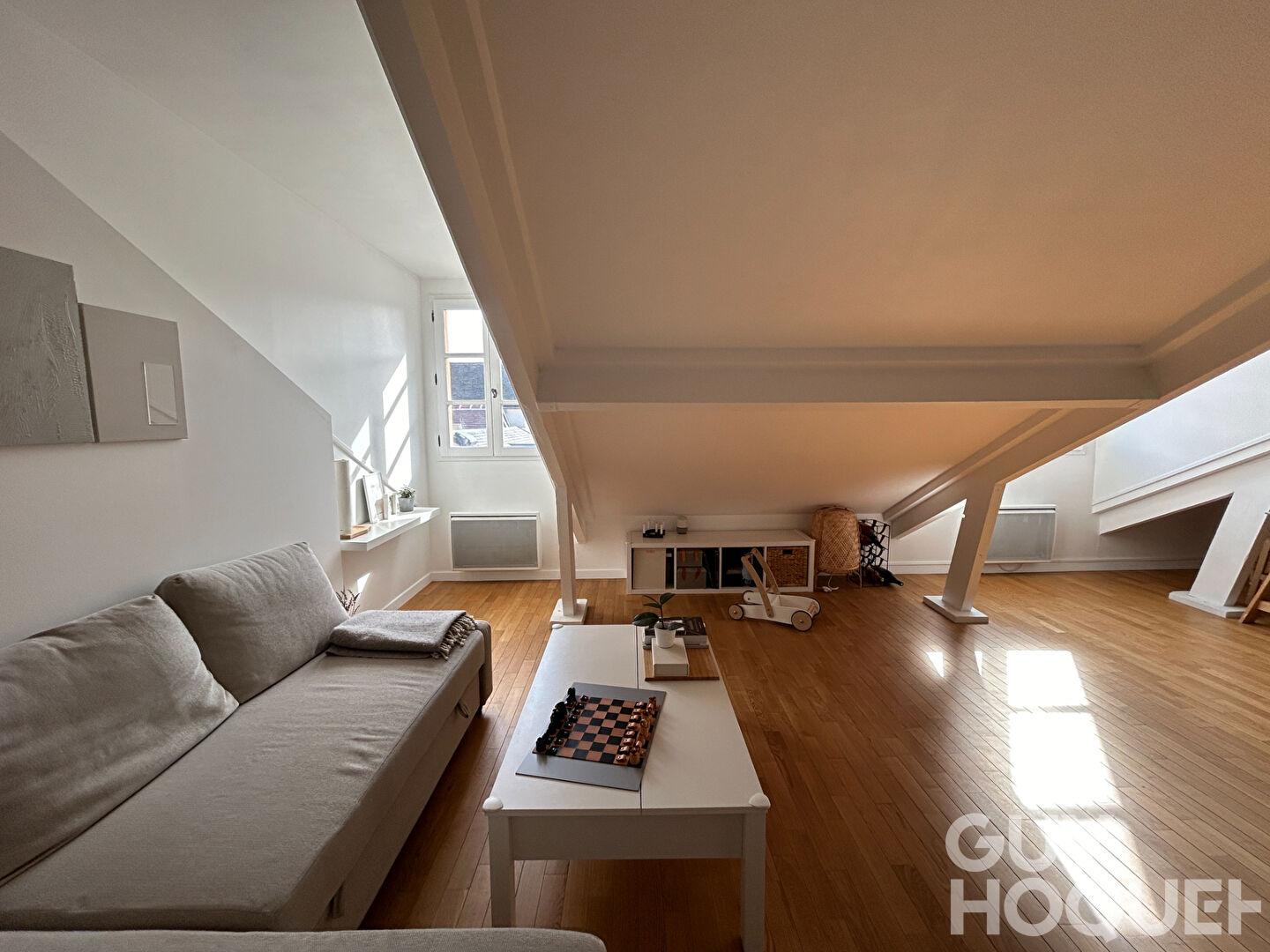 Versailles Chantiers - Magnifique et stylé, 56 m² Carrez / 75 m² au sol
