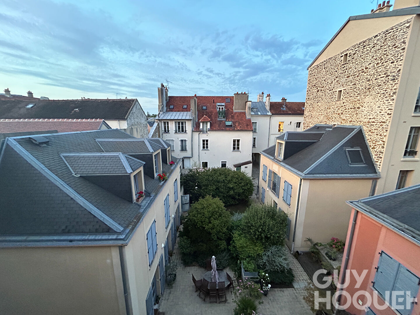 Versailles Chantiers - Dernier étage magnifique et avec style, 56 m² Carrez / 75 m² au sol