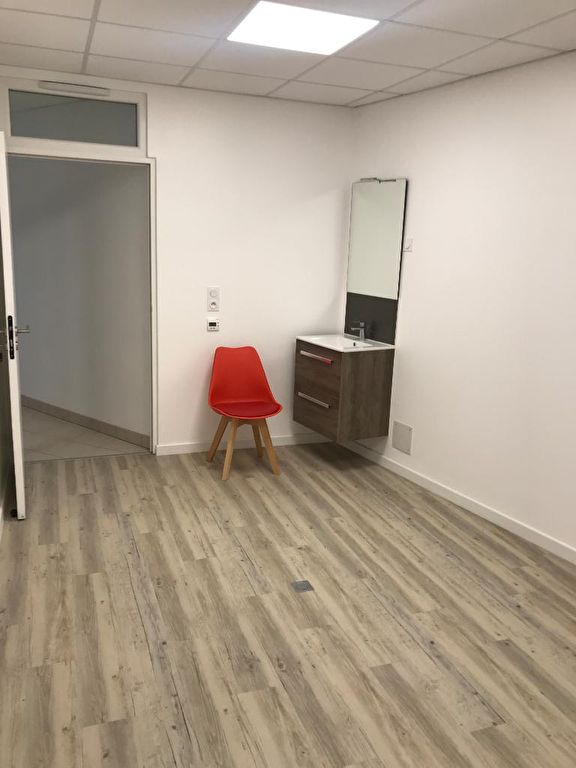 Local commercial, idéal profession libérale, Vertou, 15 m2 + partie commune