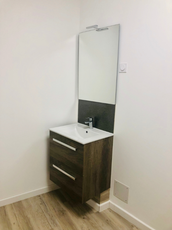 Local d'activité, idéal profession libérale, Vertou, 9.45m2 + partie commune