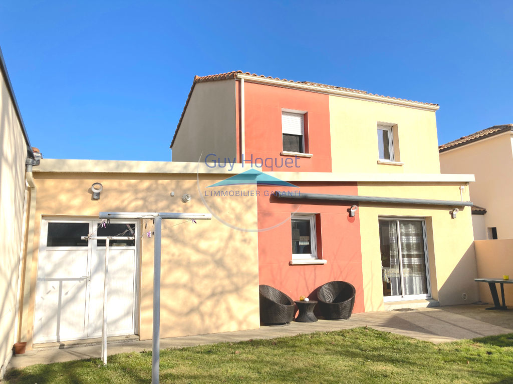 Maison 5 pièces (95 m²) à BASSE GOULAINE - Reportage 360°