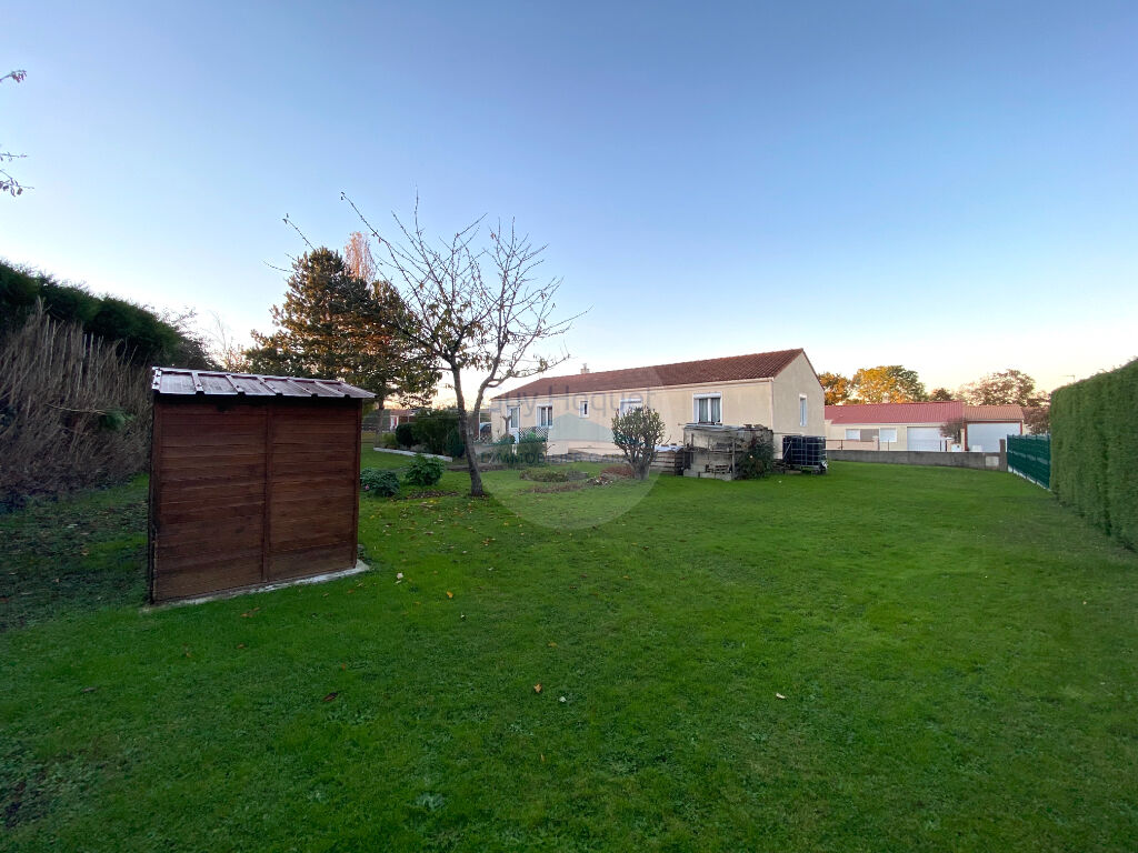 Vente : maison 5 pièces à LA REMAUDIERE