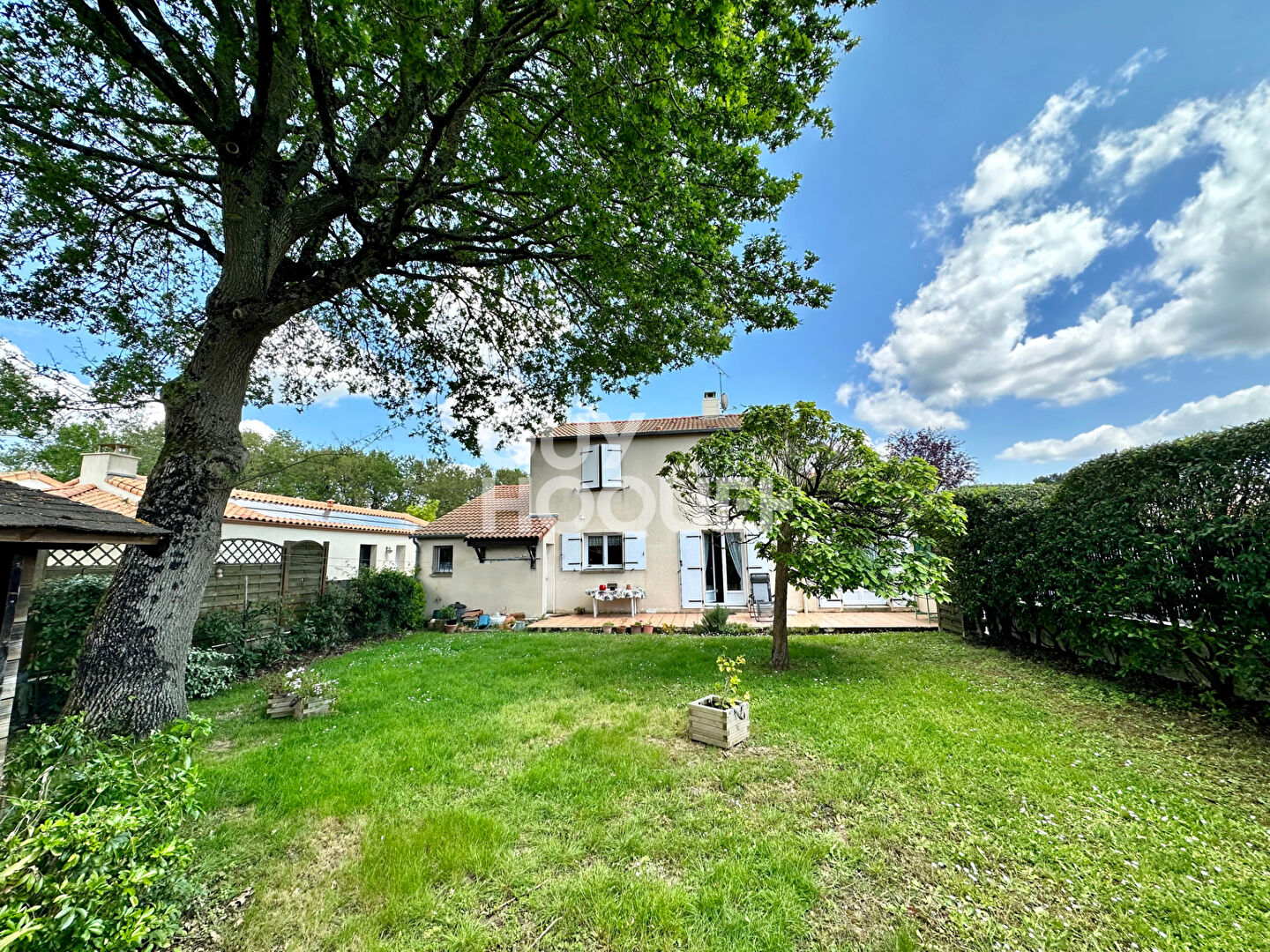 Maison  5 pièce(s) 114.12 m2