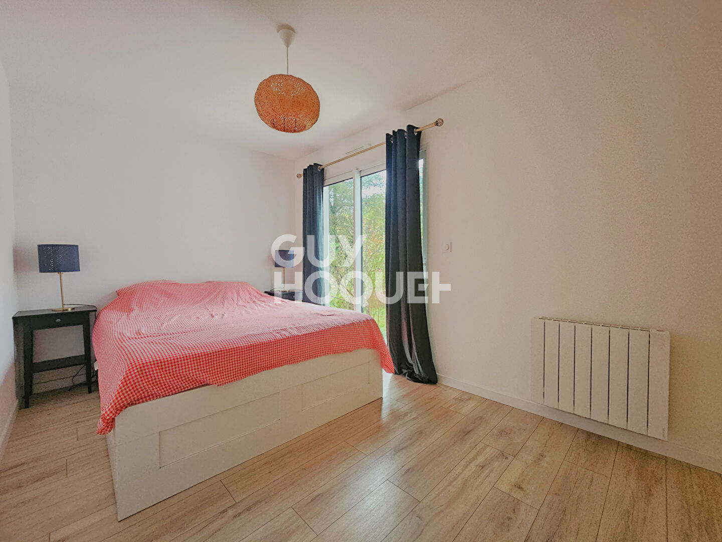 À VENDRE : MAISON - 5 CHAMBRES - JARDIN