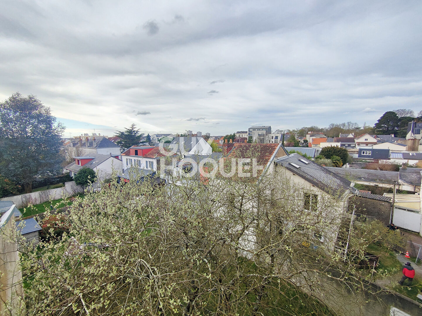 A VENDRE GRAND T2 SAINT DONATIEN