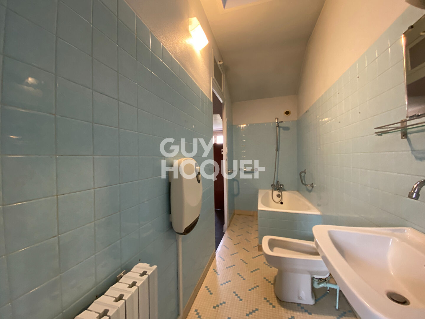 Beau potentiel dans un quartier recherché