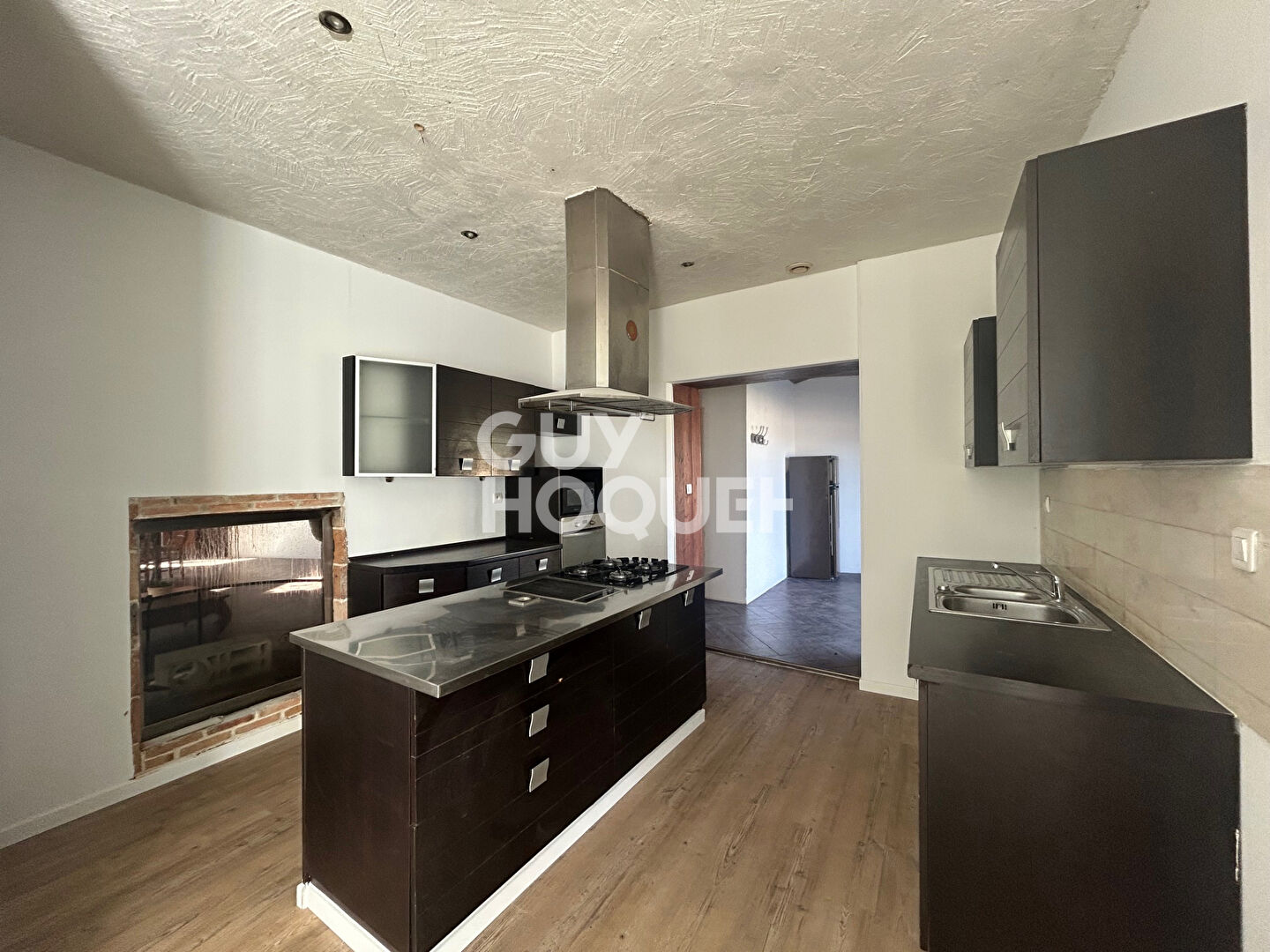 Maison  7 pièce(s) 180 m2