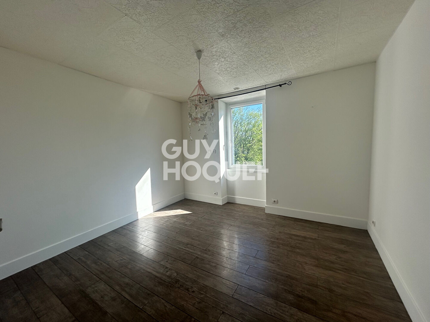 Maison  7 pièce(s) 180 m2