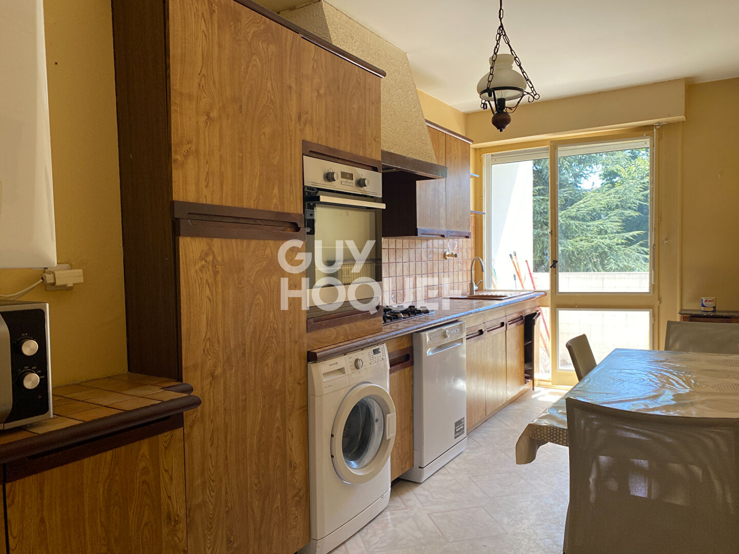 Appartement T4 lumineux avec balcon. Secteur Grand Blottereau