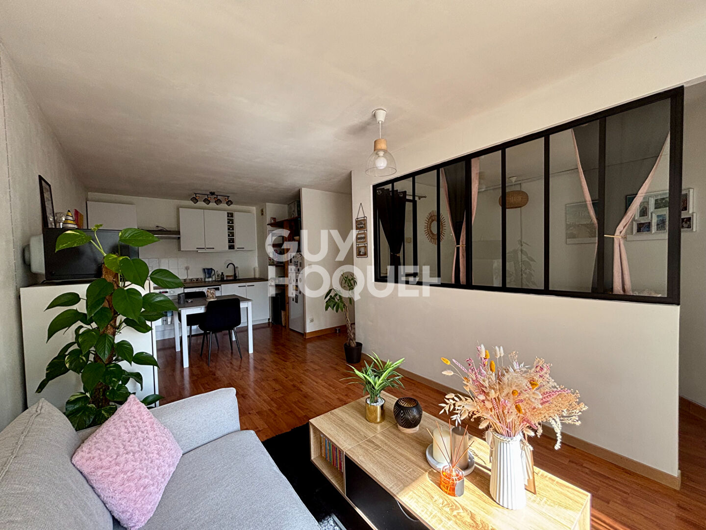 Appartement proche centre-ville avec place de parking