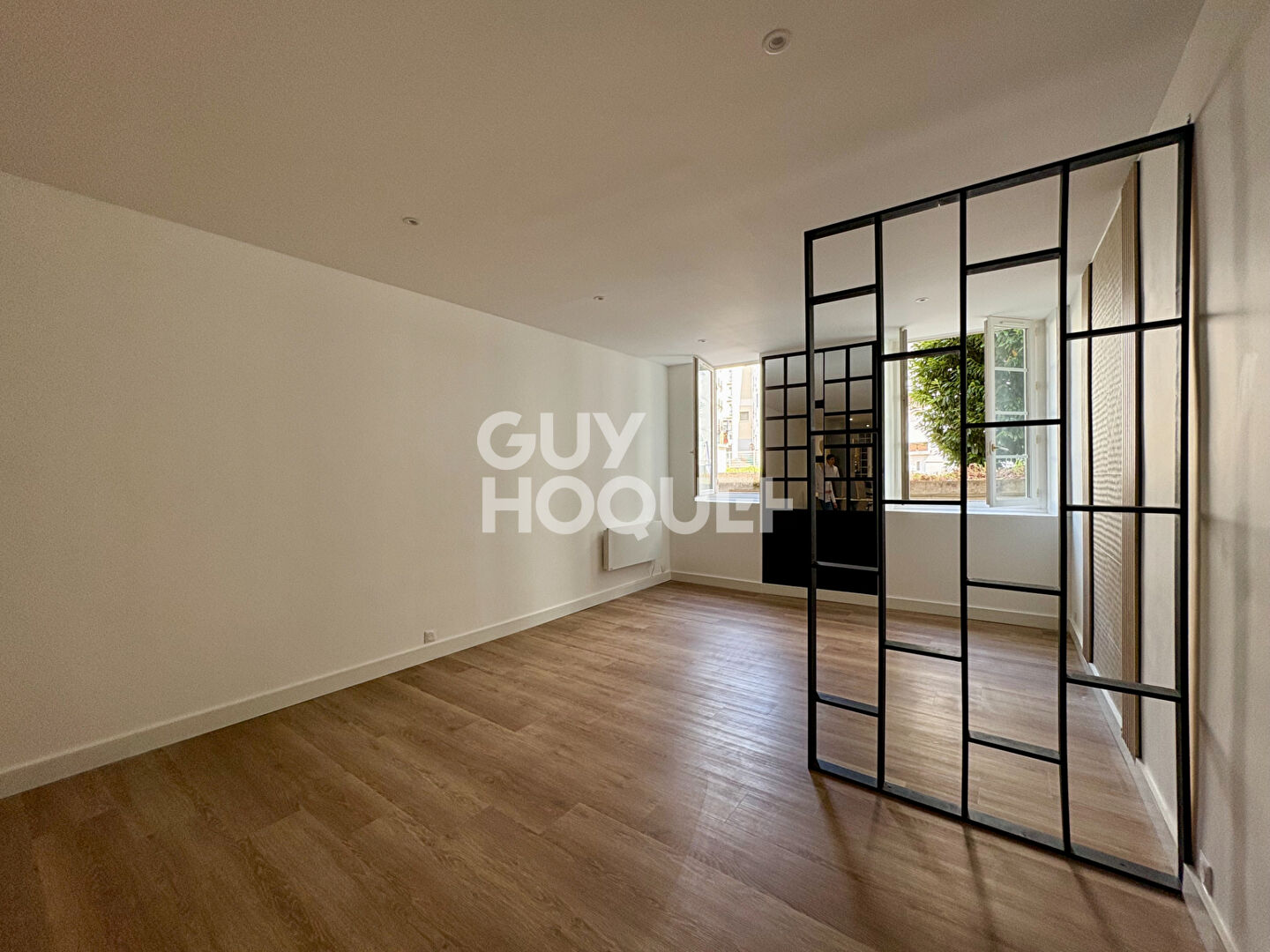 Exclusivité Guy Hoquet Nantes Saint-Donatien ? T1 rénové ? Quai de la Fosse