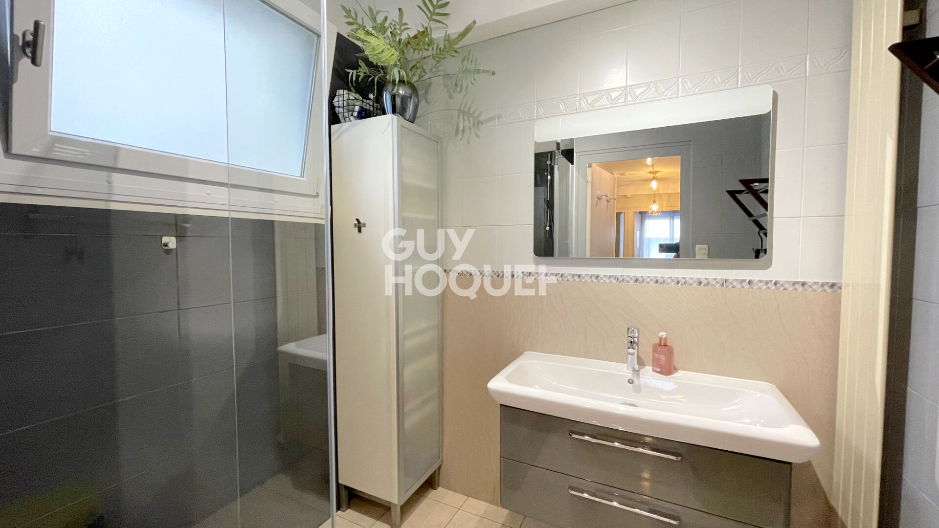 Charmant T3 avec balcon et grenier St Donatien