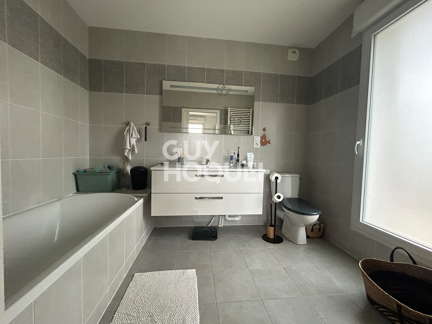 Appartement dernier étage avec grande terrasse