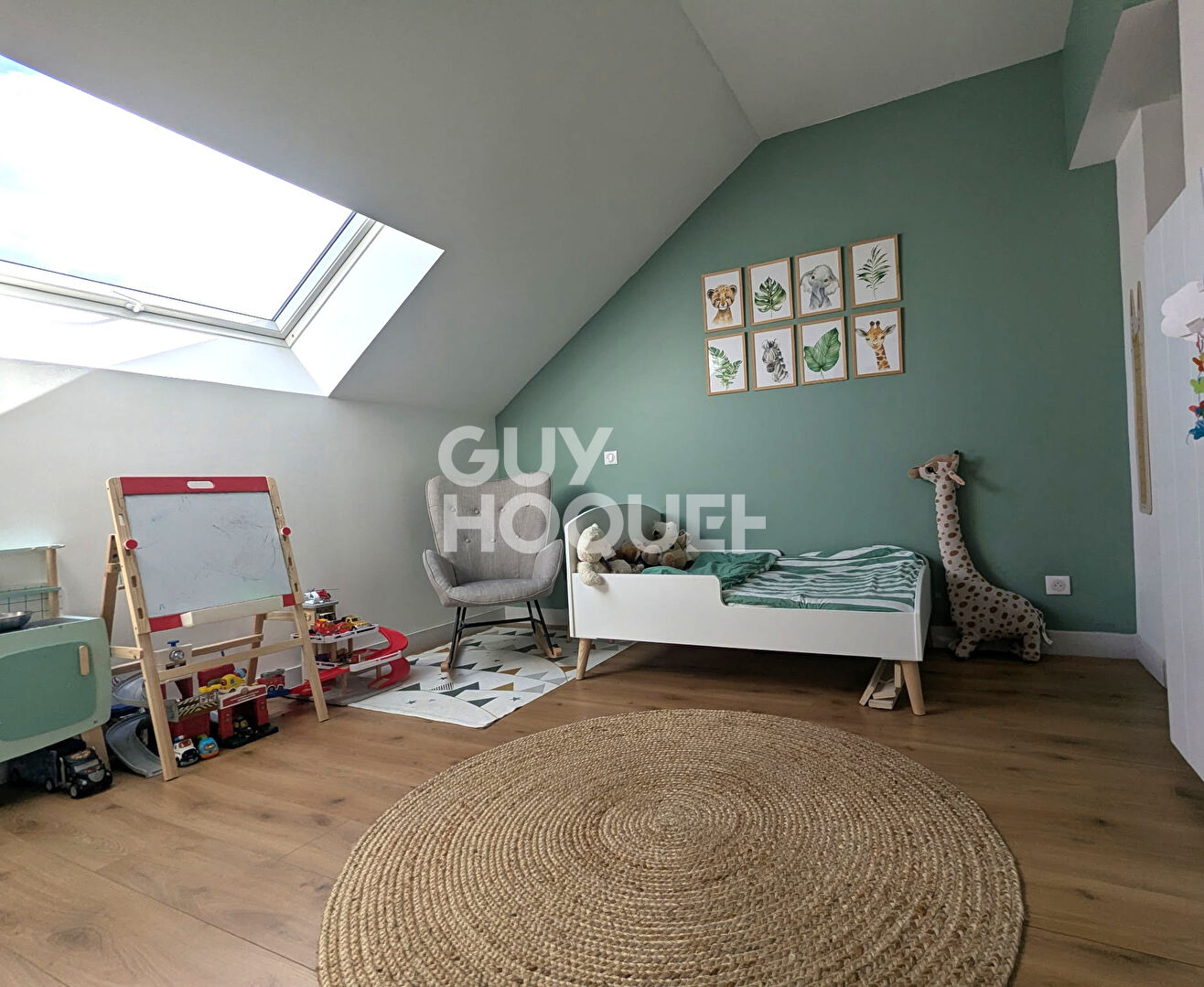 Maison familiale avec jardin et grand garage Nantes