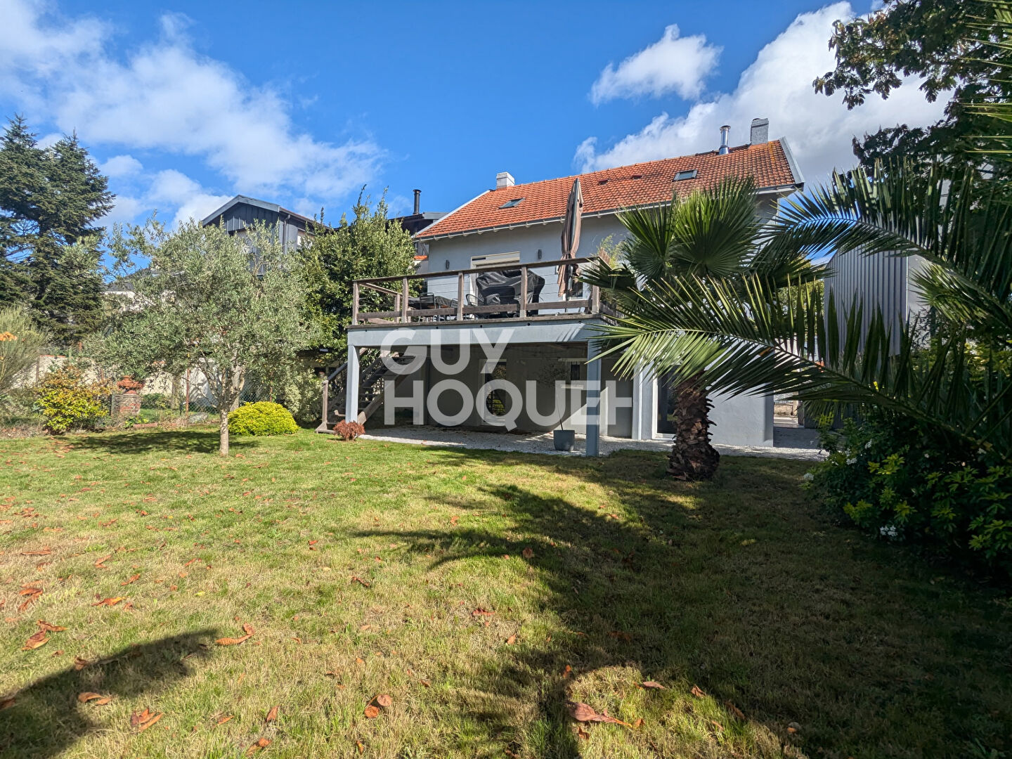 Maison familiale avec jardin et grand garage Nantes