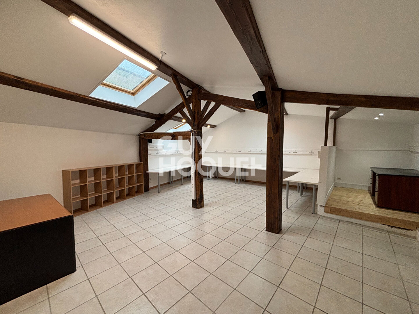 Bureaux de 76,05 m2