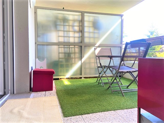 Appartement F2 en parfait état - 39 m² sur Vert Saint Denis