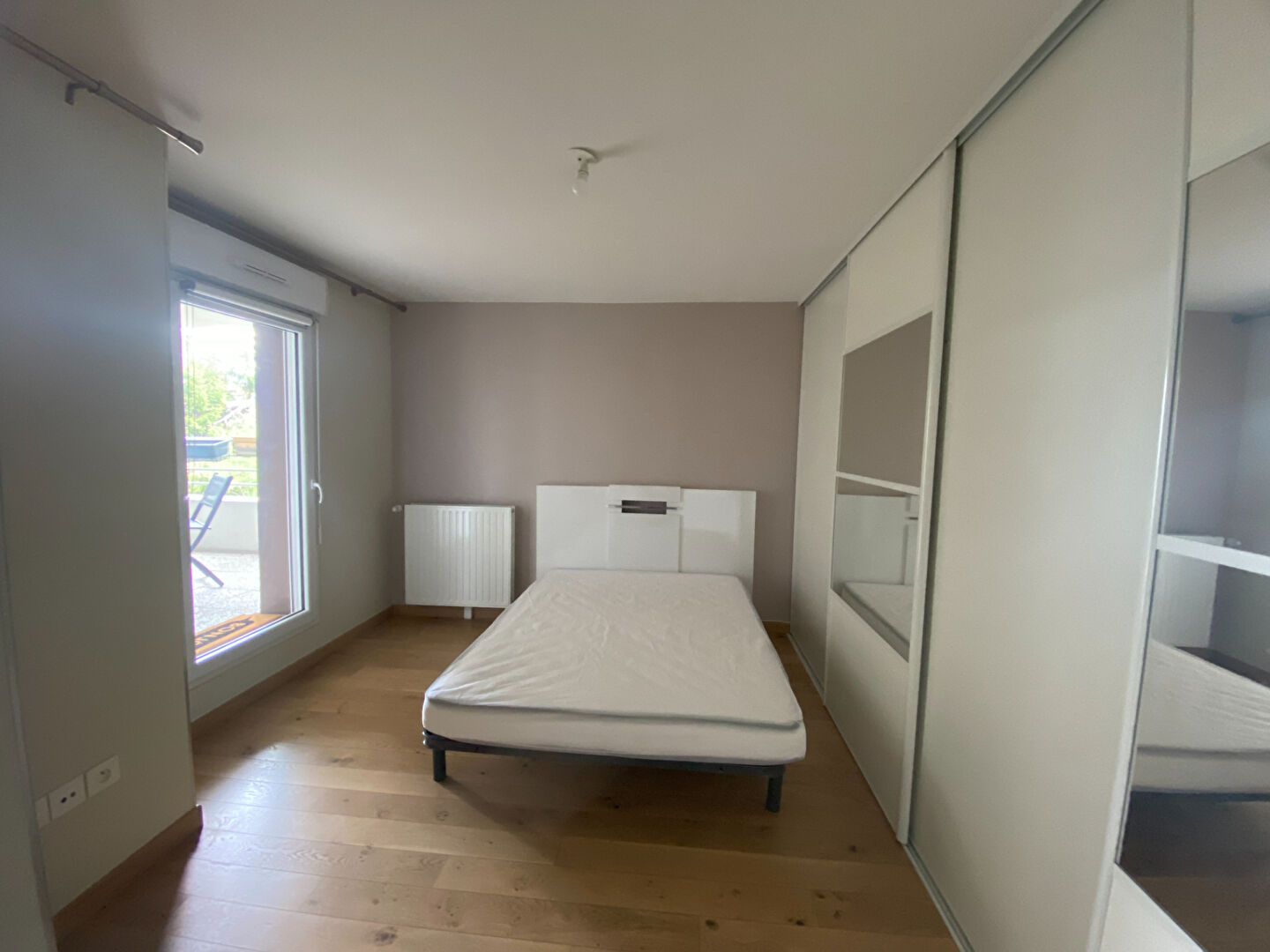Appartement Meublé Vert Saint Denis 2 pièce(s) 39 m2 
